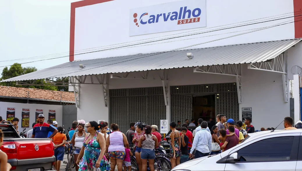 Comercial Carvalho onde o fiscal foi assassinado