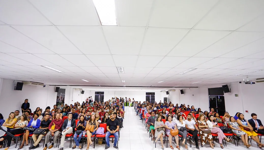 Público presente no Congresso de Assistência Social do Piauí