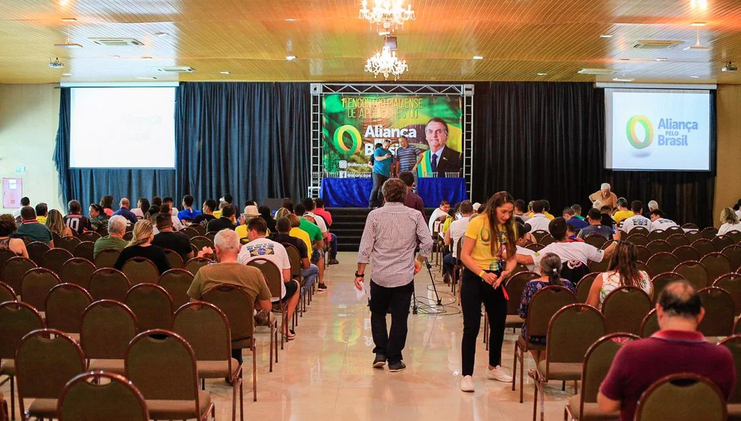 Público presente no Primeiro Encontro de Apoiadores do Aliança pelo Brasil