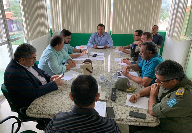 Reunião na Secretaria de Segurança do Piauí