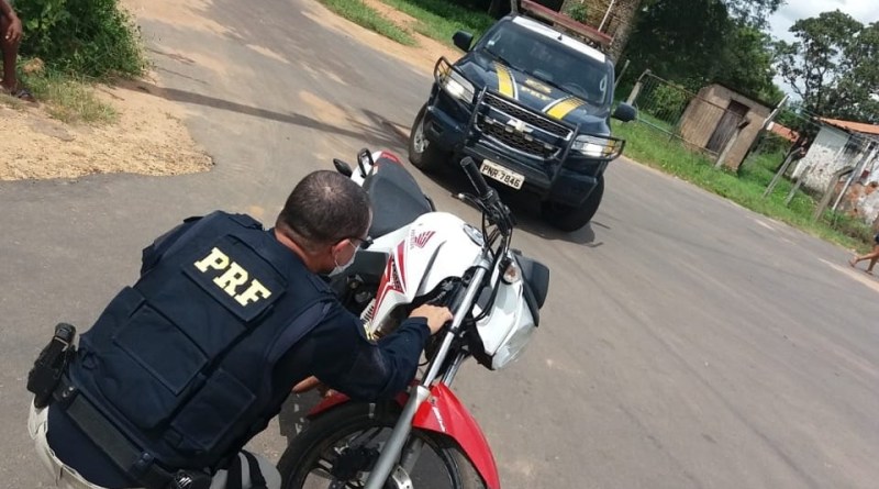 PRF recupera moto roubada