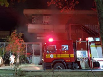 Incêndio destrói lojas do Shopping da Cidade no centro de Teresina - GP1
