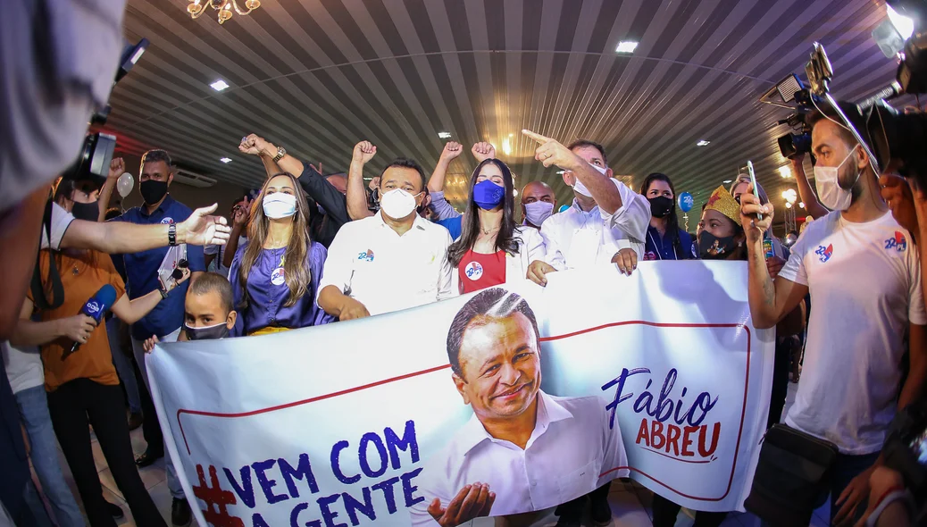 Convenção do partido de Fábio Abreu