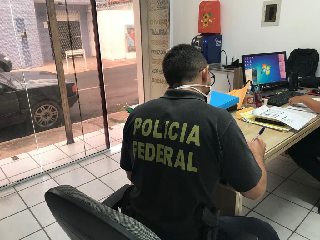 Polícia Federal fez buscas no escritório do agenciador