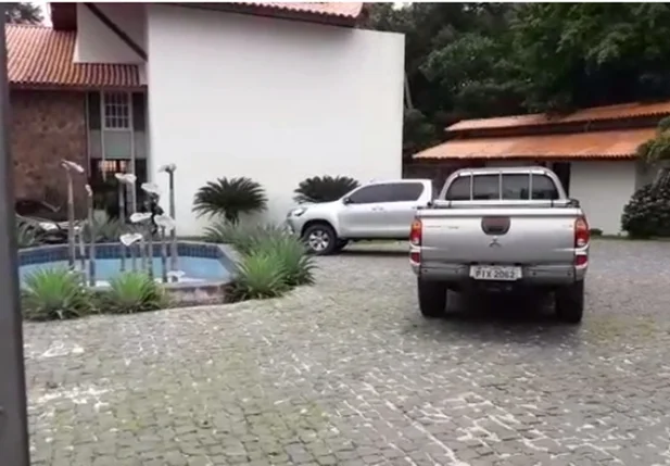 Chaveiro tenta abrir cofre na mansão de Ciro Nogueira